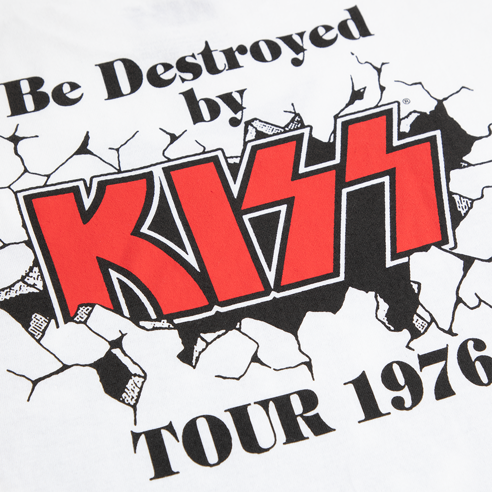 Kiss Be Destroyed Tee T-Shirt 451608