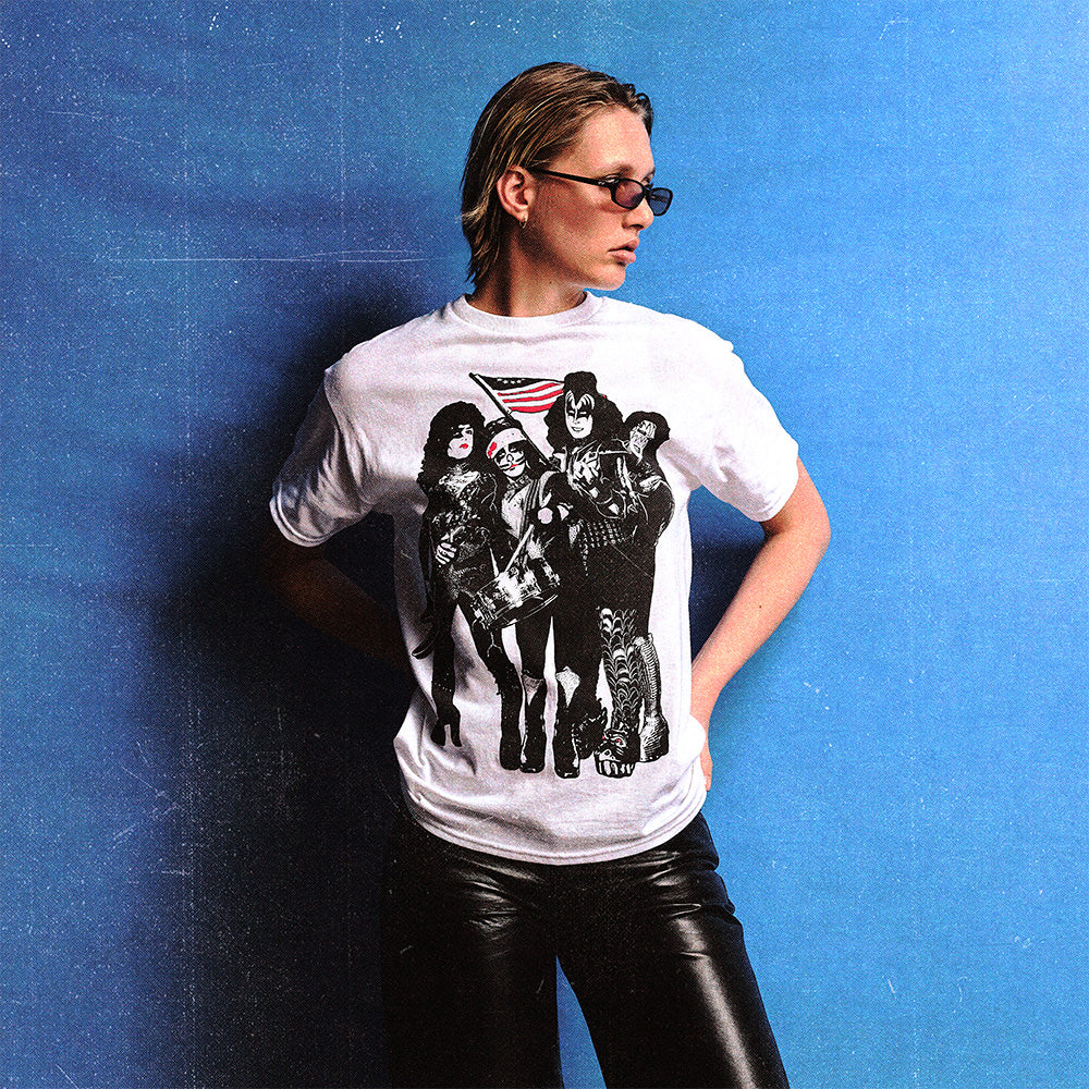 Kiss Be Destroyed Tee T-Shirt 451606