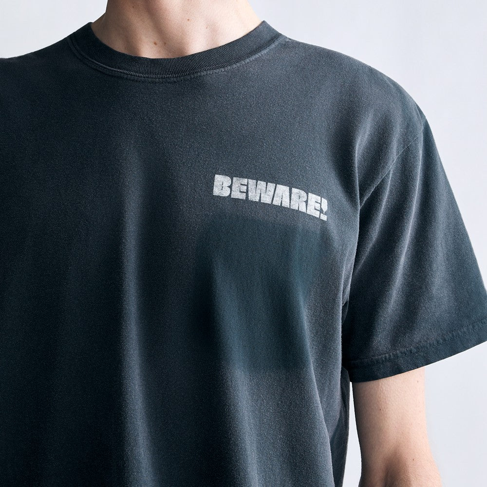 Kiss Beware! T-Shirt T-Shirts 439079